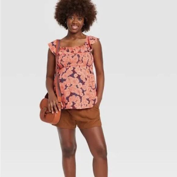 Ingrid & Isabel Pink Floral Ruffle Smocked Maternity Tank Top NWT XL - Picture 3 of 9